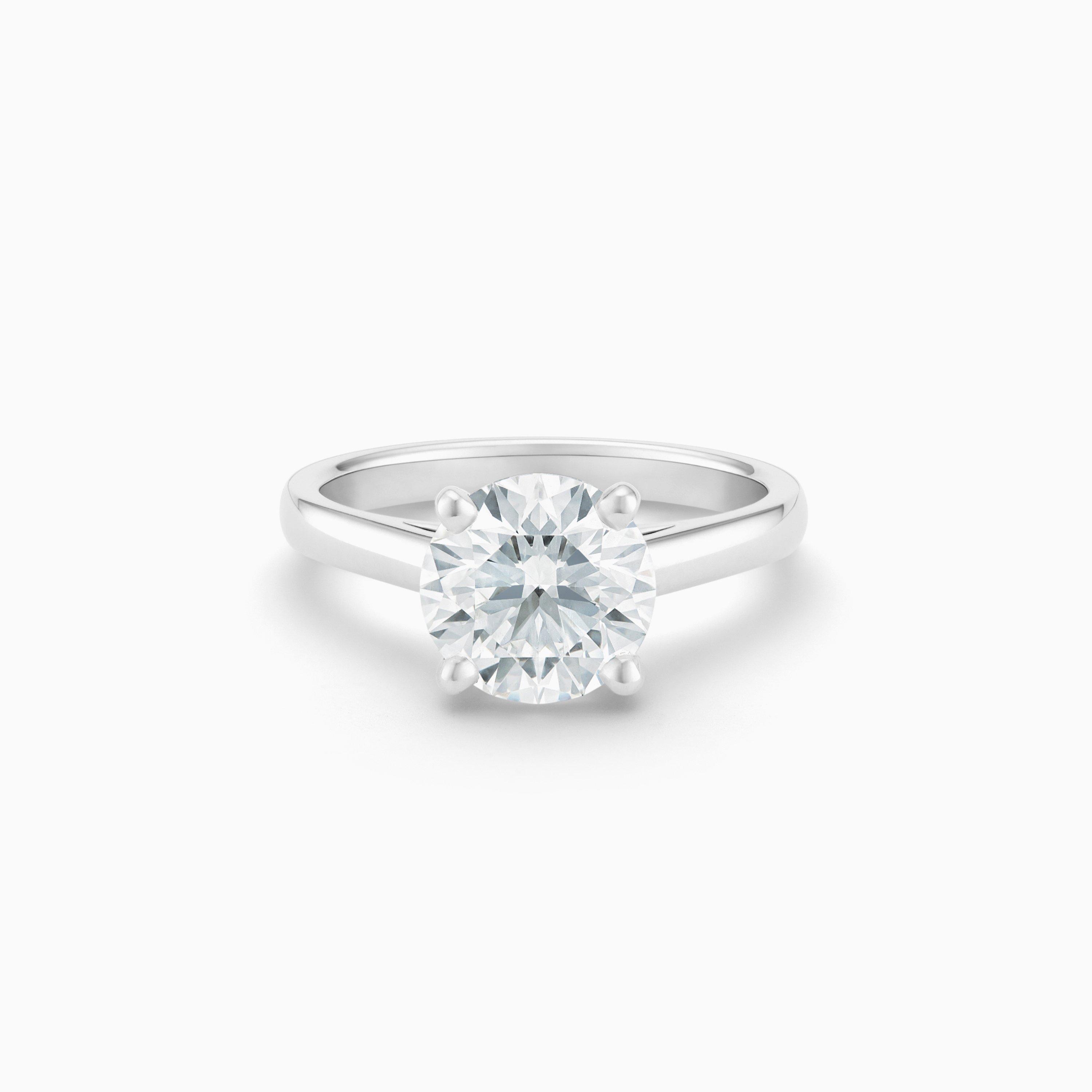 DB Classic round brilliant diamond ring, image 1