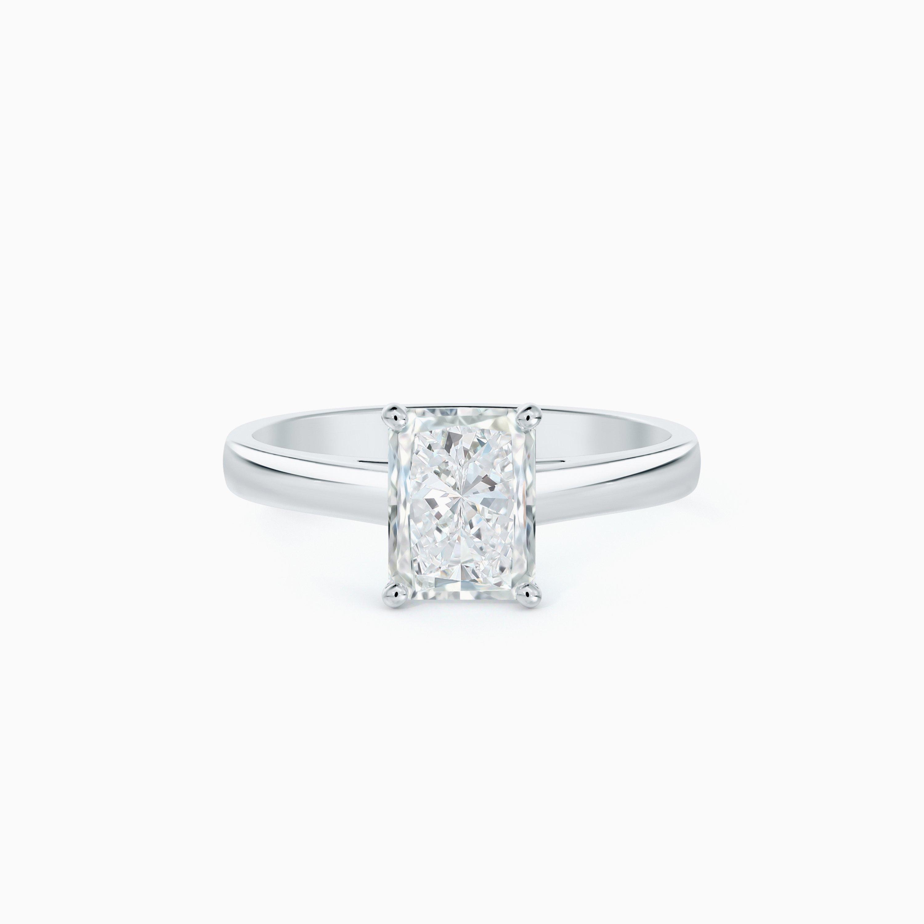 DB Classic radiant cut diamond ring in platinum, image 1